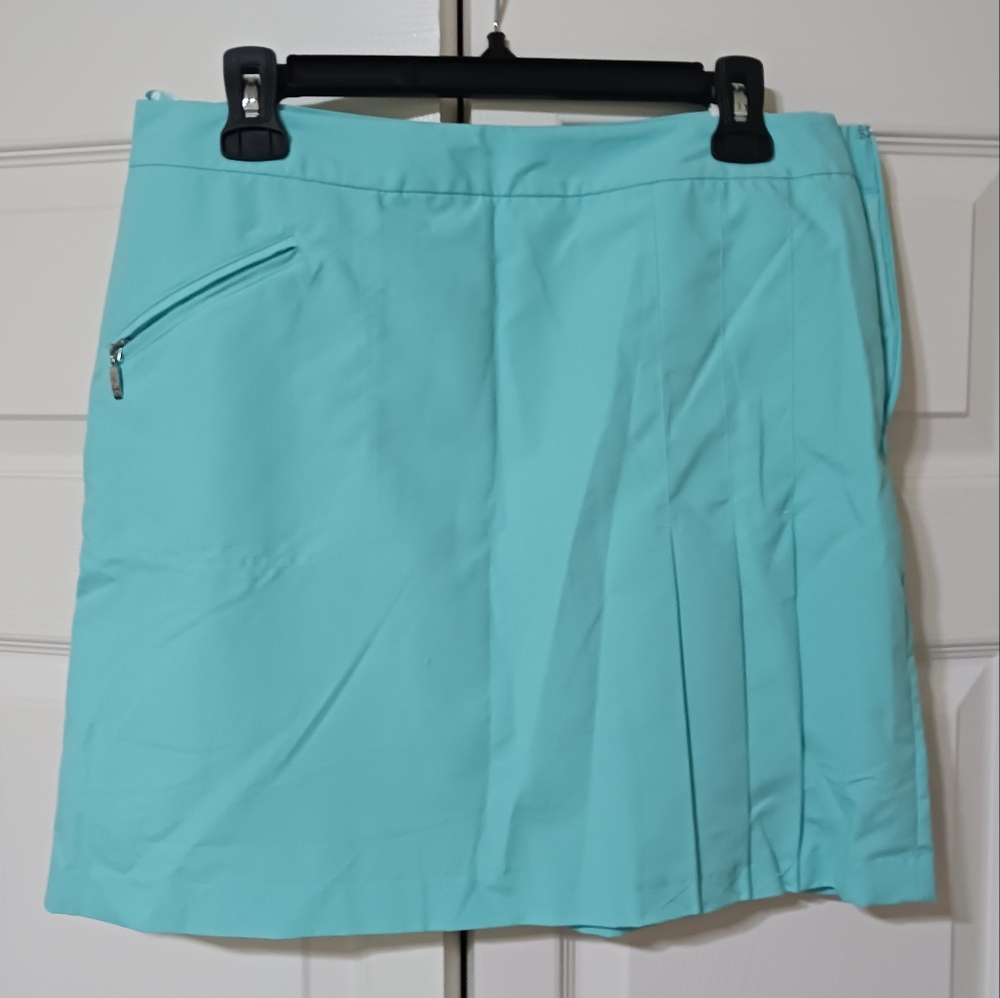 NWT - IZOD Size 6 Golf Classix Skort Turquoise Blue